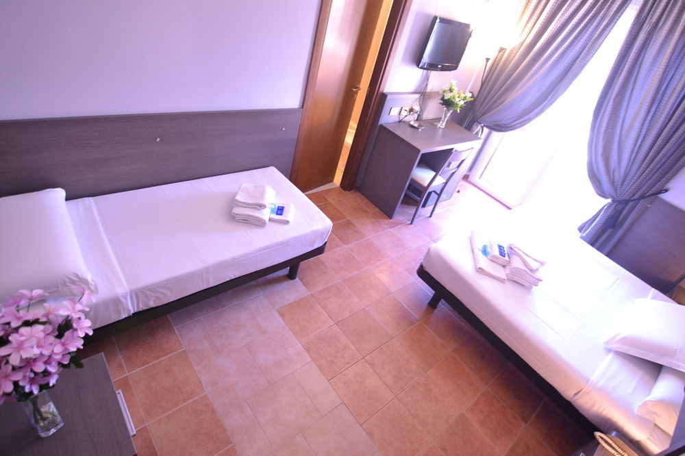 Hotel Mirti Roma Exterior foto